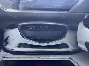 Mazda Demio Nosecut(2016 Model)