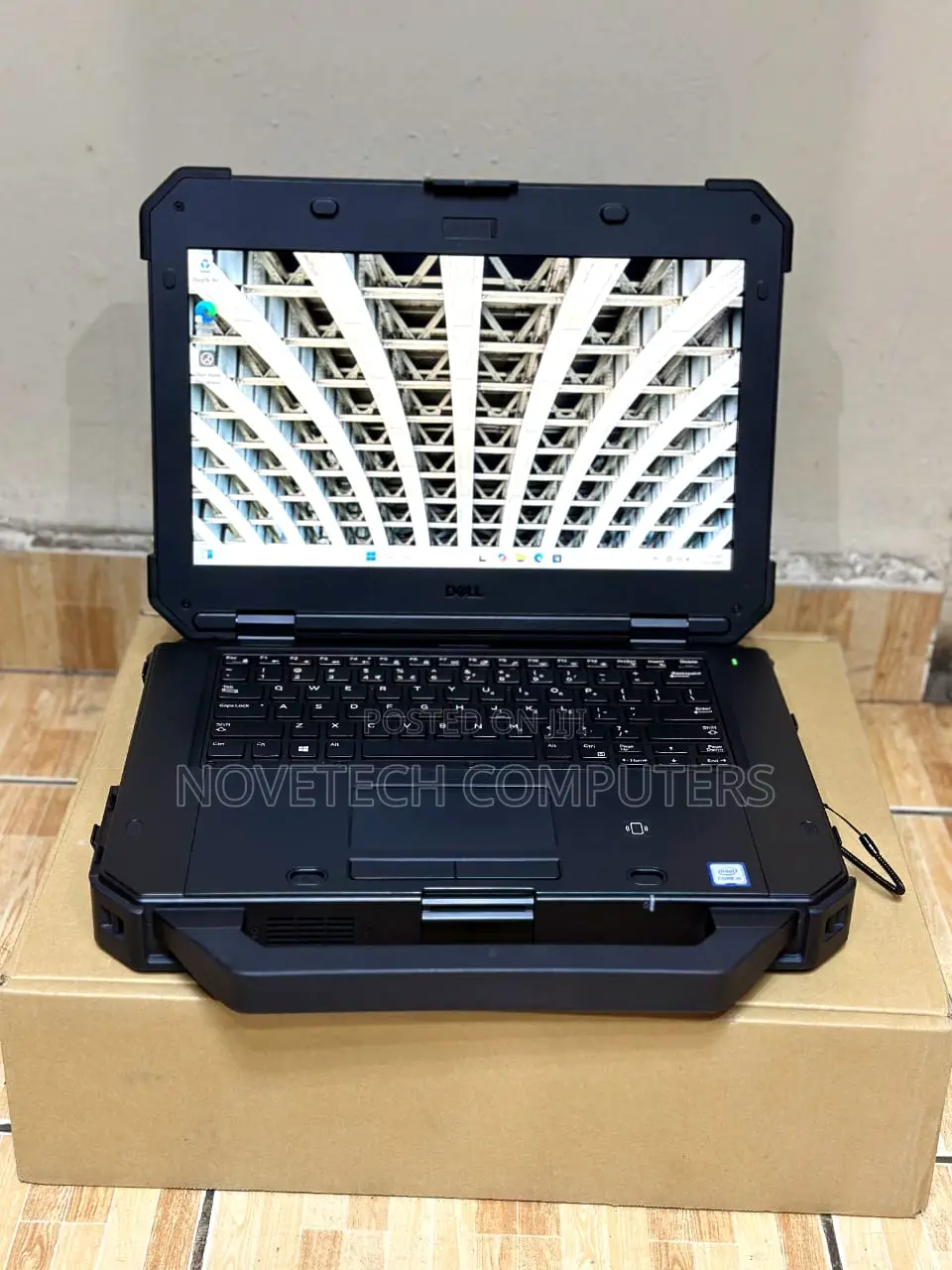 Laptop Dell Latitude 7420 16GB Intel Core I5 HDD+SSD 512GB