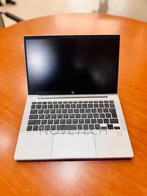 Laptop HP 630 16GB AMD Ryzen 5 SSD 256GB