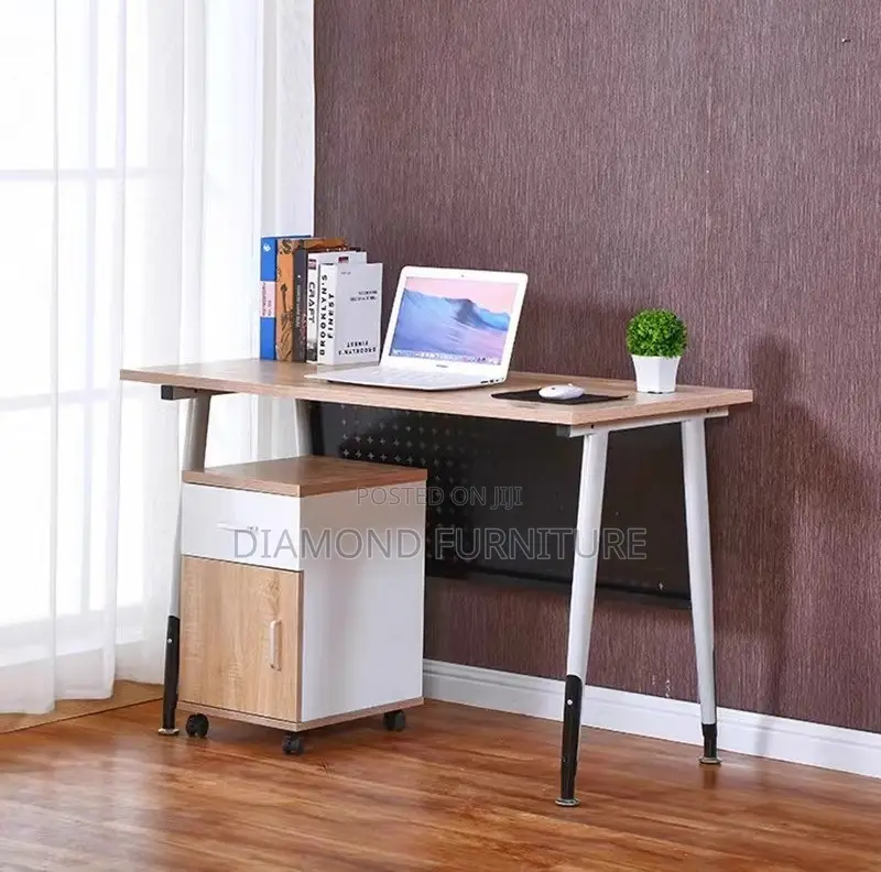 Minimalistic Modern Executive Office Desk