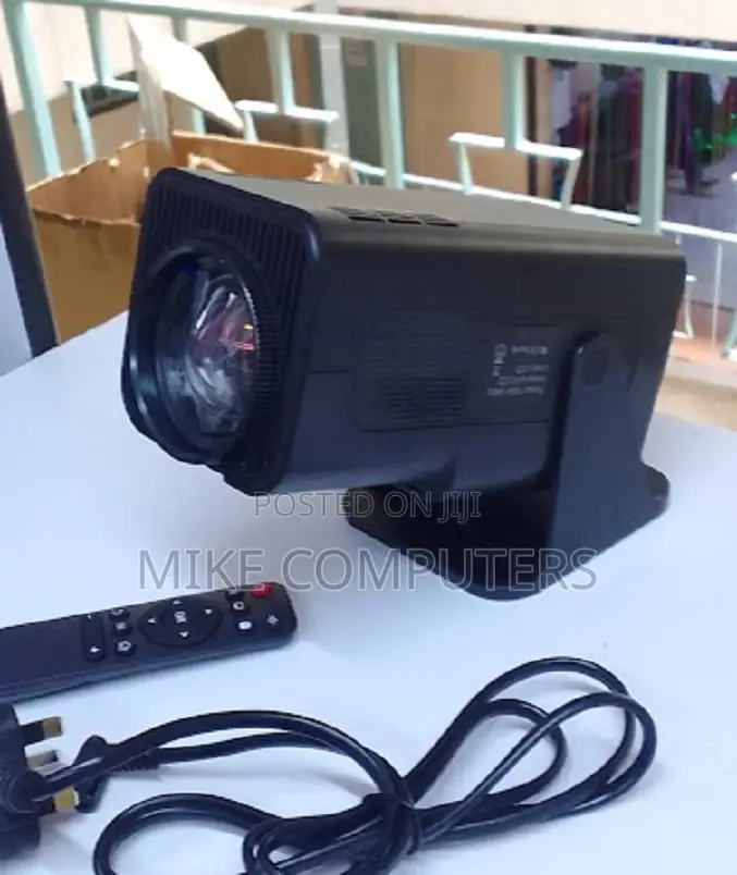 Portable Smart Projector Netflix, Youtube Playstore Hy320