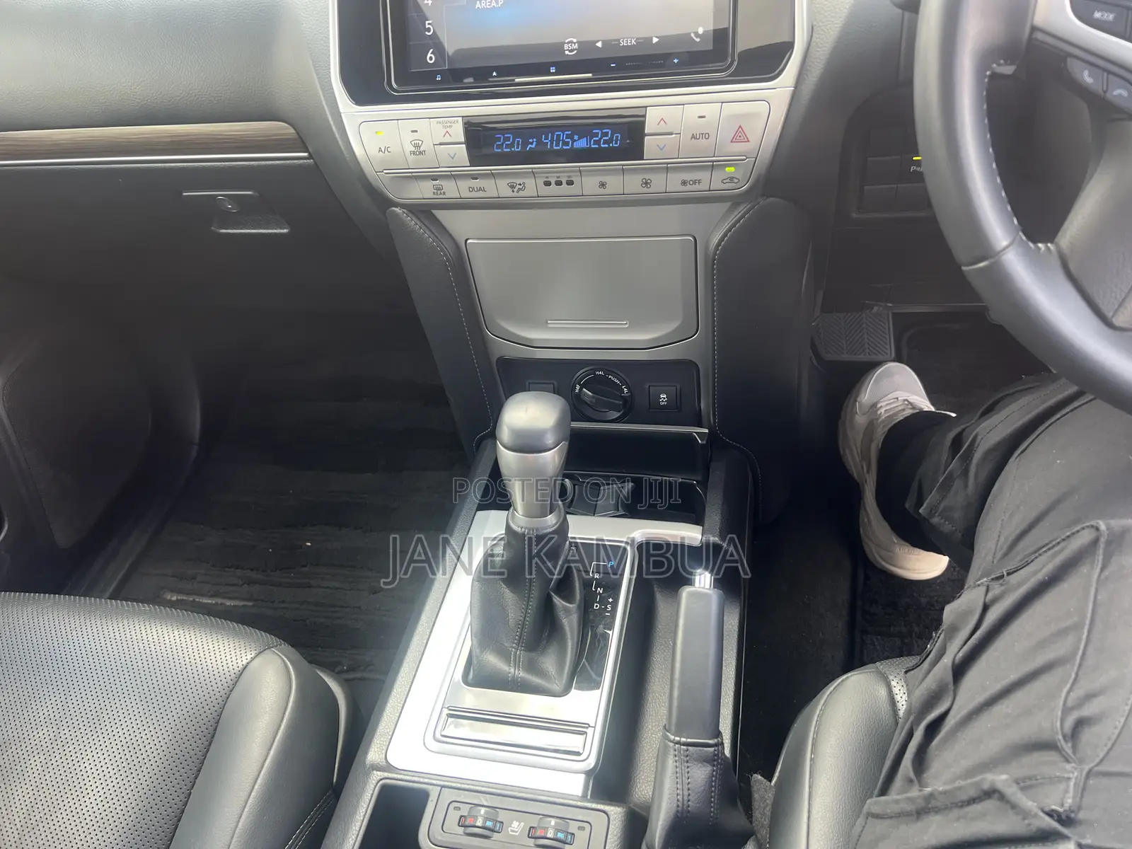 Toyota Land Cruiser Prado 2.7 2019 Matt Black