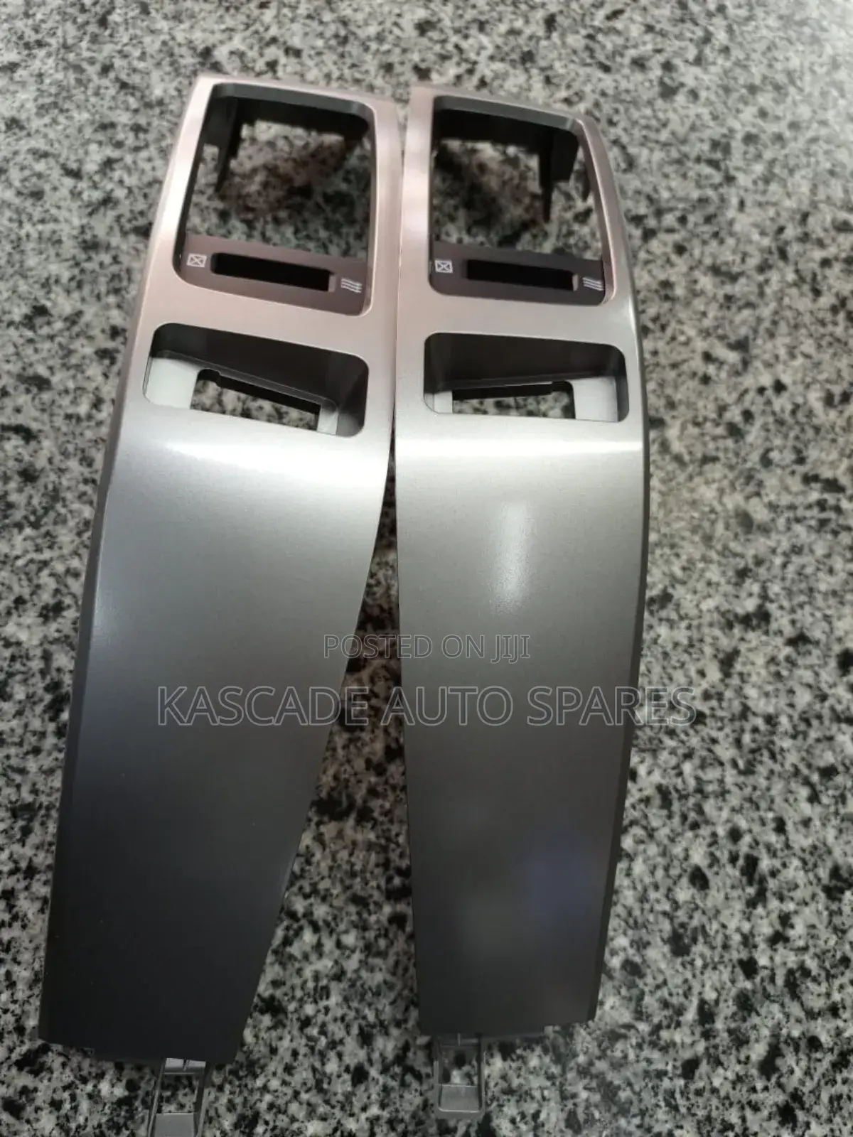 Dashboard Vent Cover Prado 120