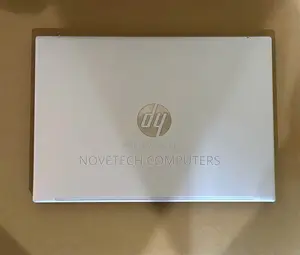 Laptop HP Pavilion 13 8GB AMD Ryzen 7 HDD+SSD 512GB