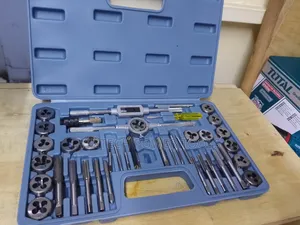 Tap and Die Set /40 Pieces Tap and Die Set