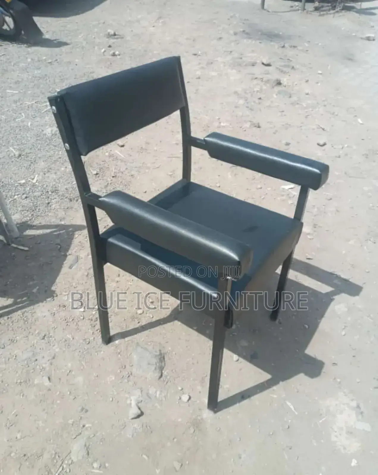 Armrest Caterina Chair