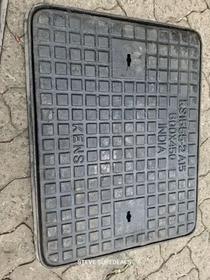 Cast Iron Manhole Cover/ Inspection Chamber (Heavy-Duty)