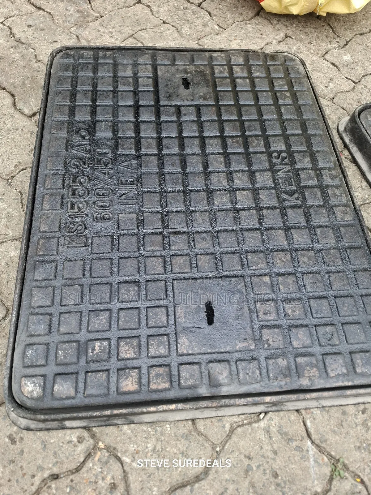 Cast Iron Manhole Cover/ Inspection Chamber (Heavy-Duty)