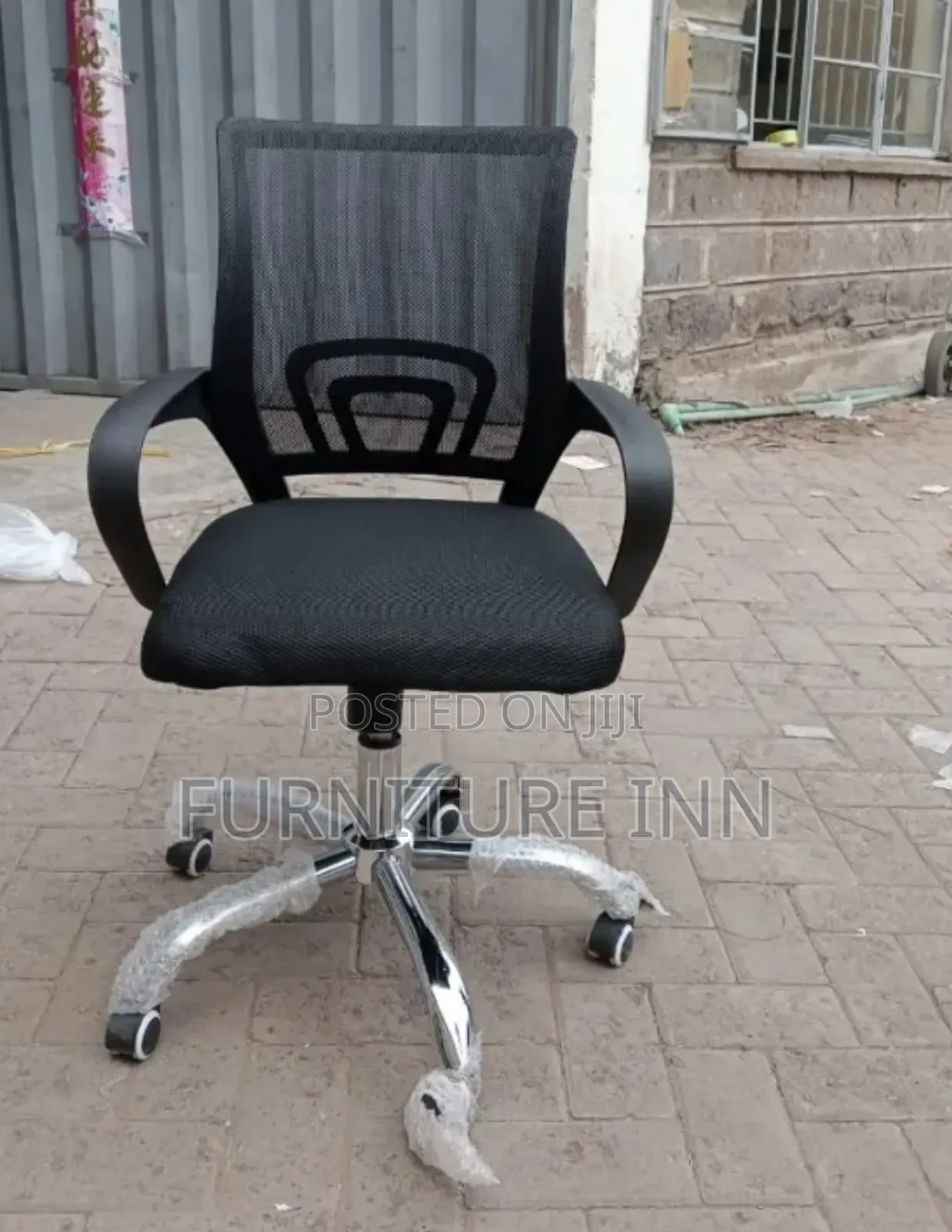 Comfortable Office Table