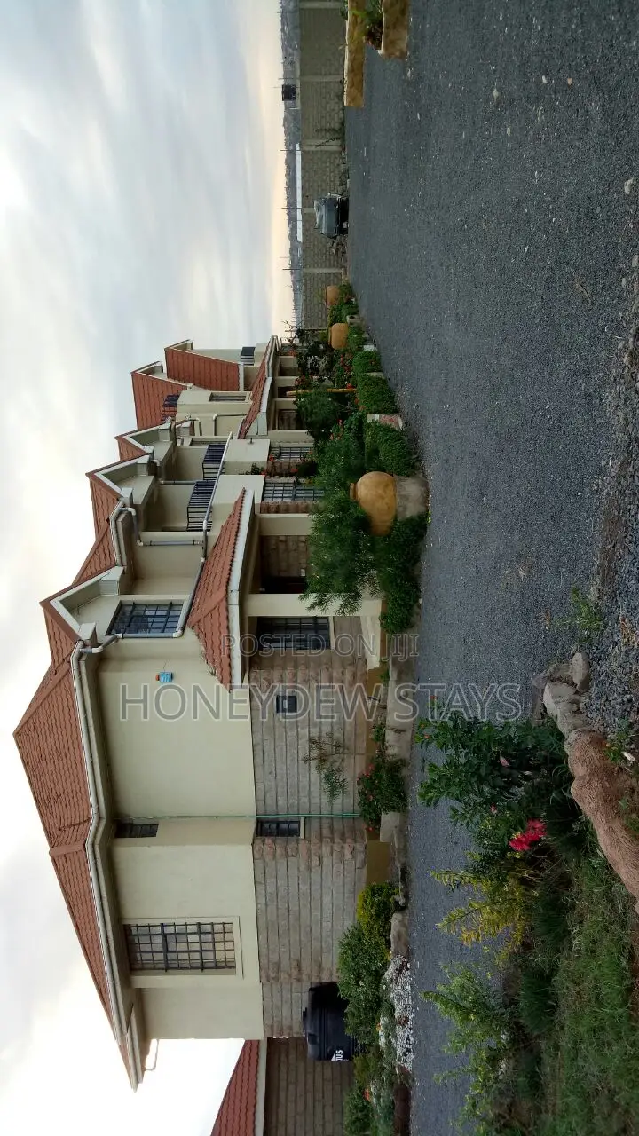 Cozy 12-Bedroom Furnished Maisonette in Athi River
