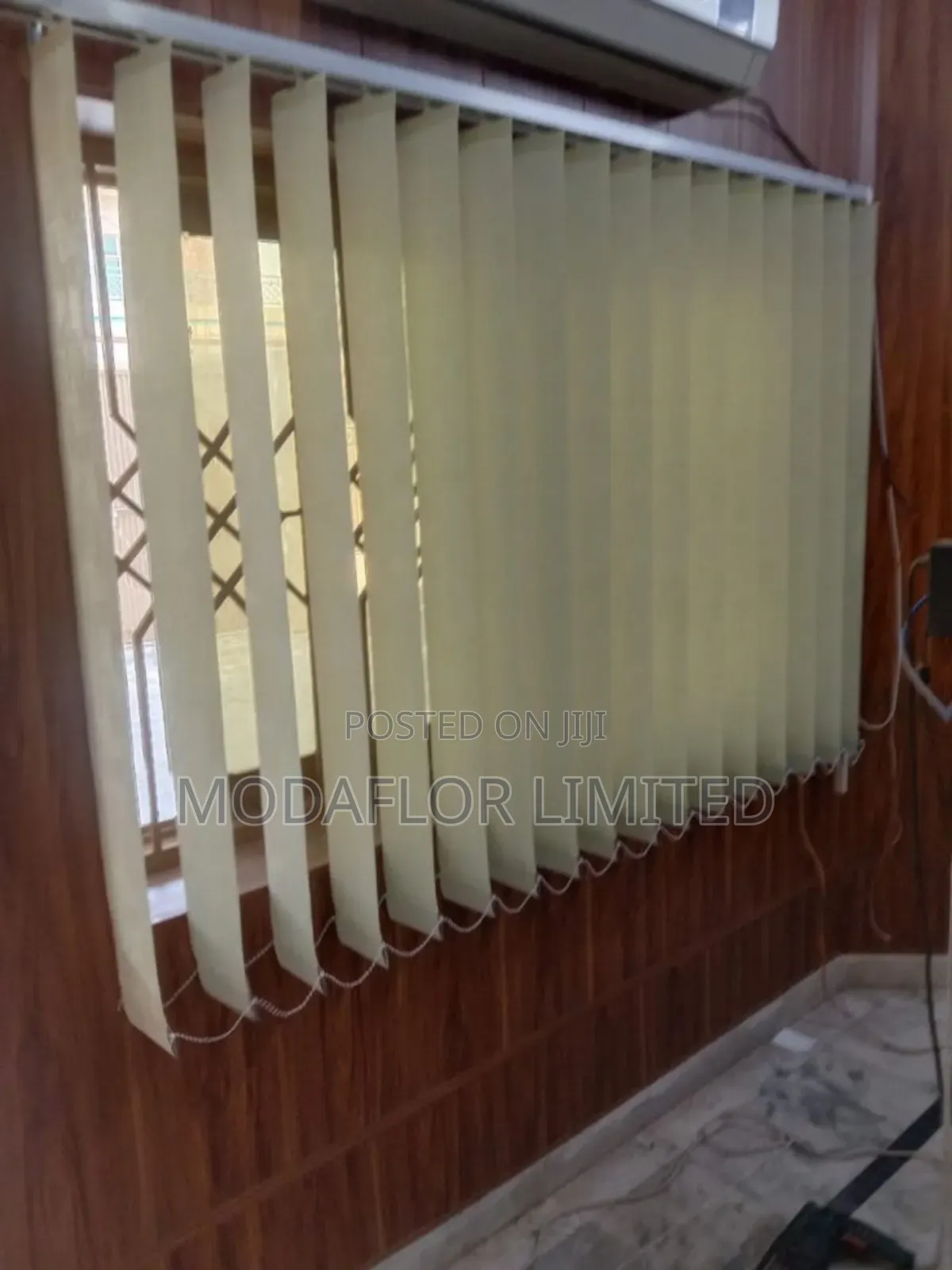 Light-Control Vertical Blinds – Perfect for Every Window