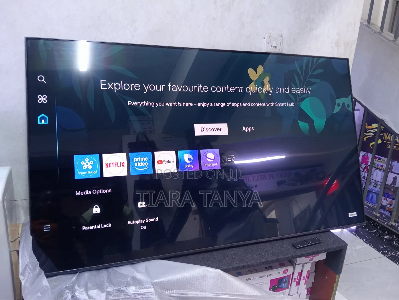 Samsung 65" Crystal Uhd Smart Du8000 Tv