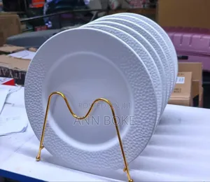 6pcs Ceramic Plates 
Available