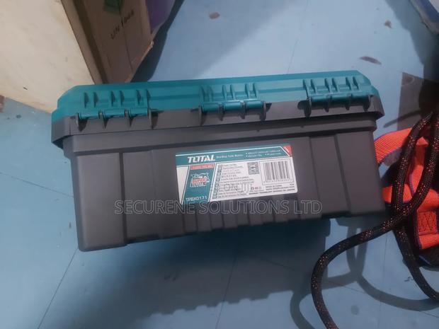 Total Empty 17" Tool Box - main view