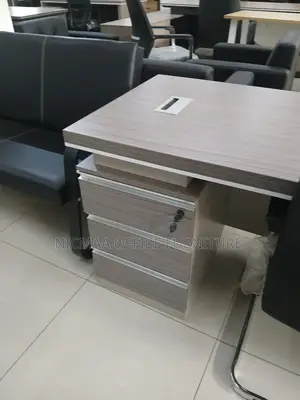 1200mm Advanced Desk Sleek, Functional Ready for Work