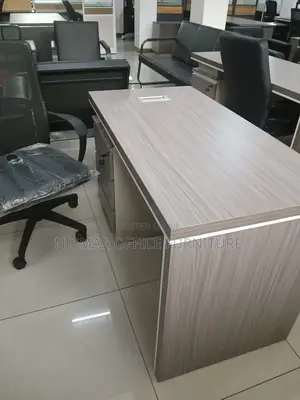 1200mm Advanced Desk Sleek, Functional Ready for Work