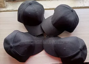 Classic Black Cap