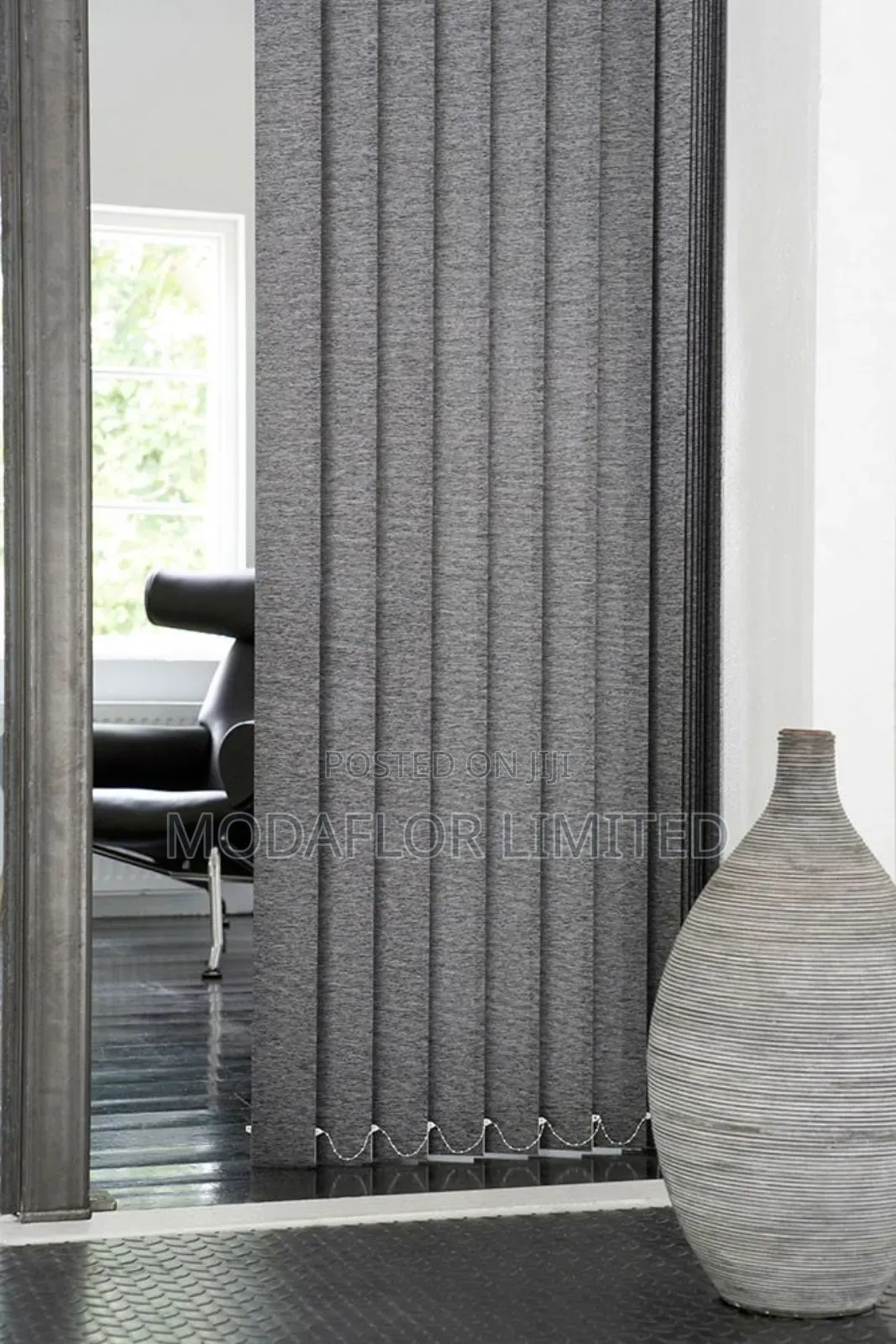 Vertical Blinds for Conference Rooms – Elegant Functional