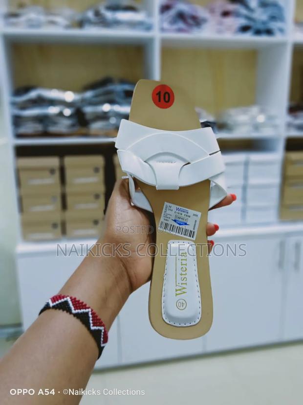 Slide and Go Sandals - thumbnail 4