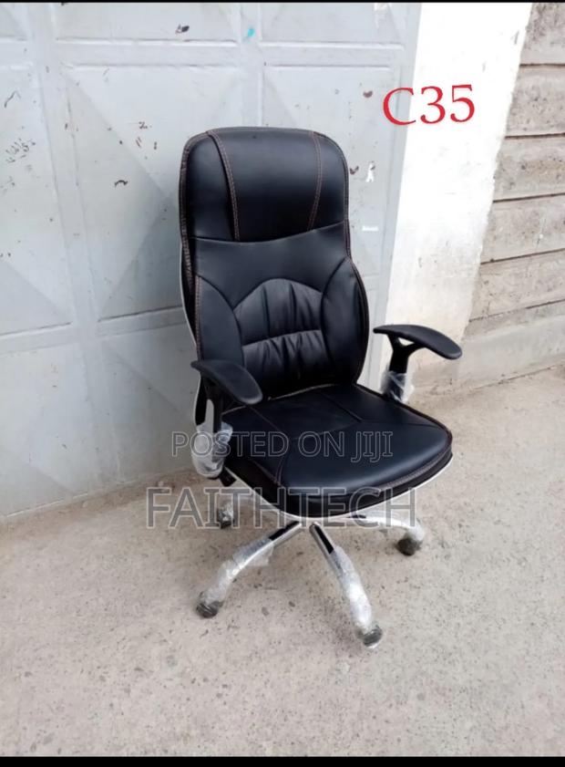 Executive Boss Managerial Office Chair - thumbnail 3