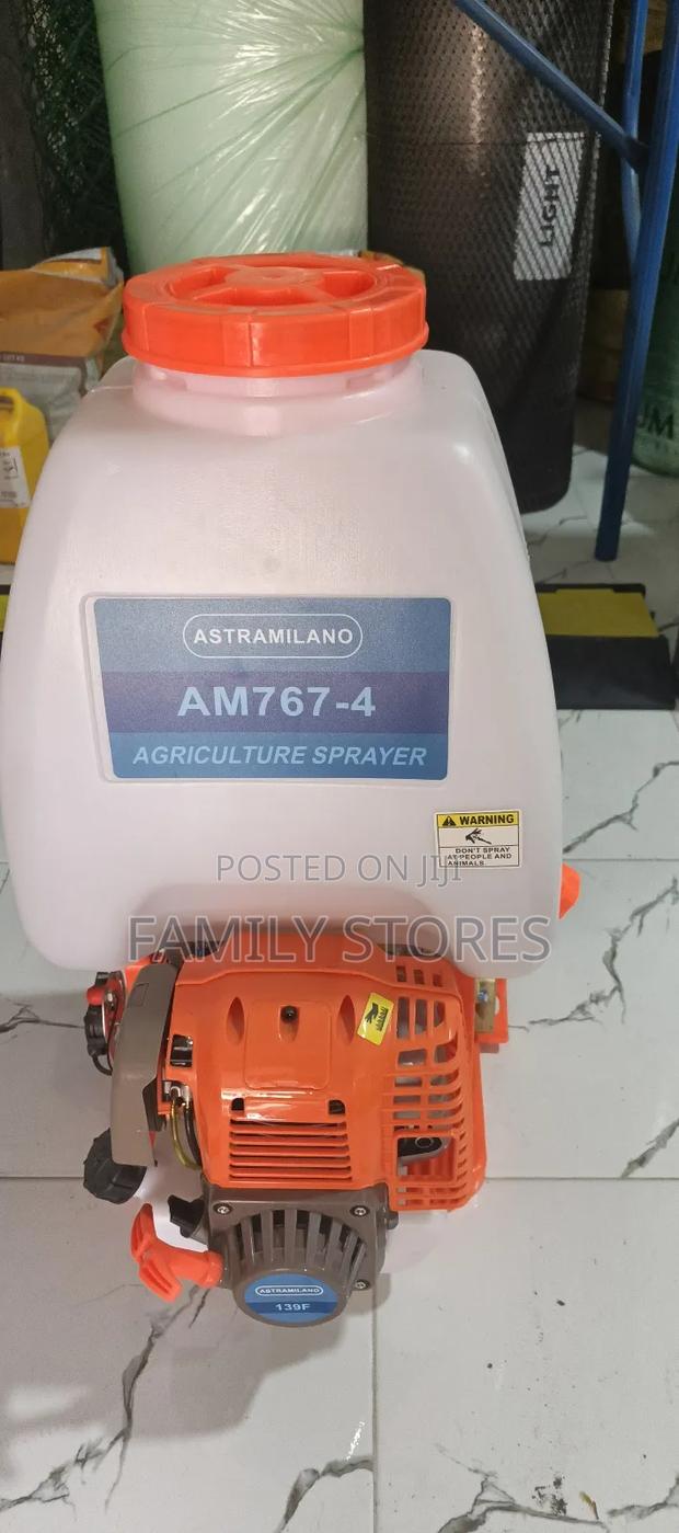 Astra Milano Motorized Sprayer 4stroke - main view