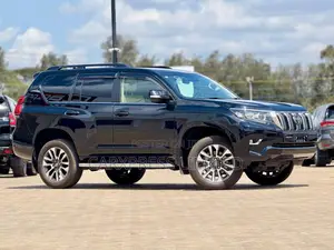 Toyota Land Cruiser Prado 2.8 2023 Black