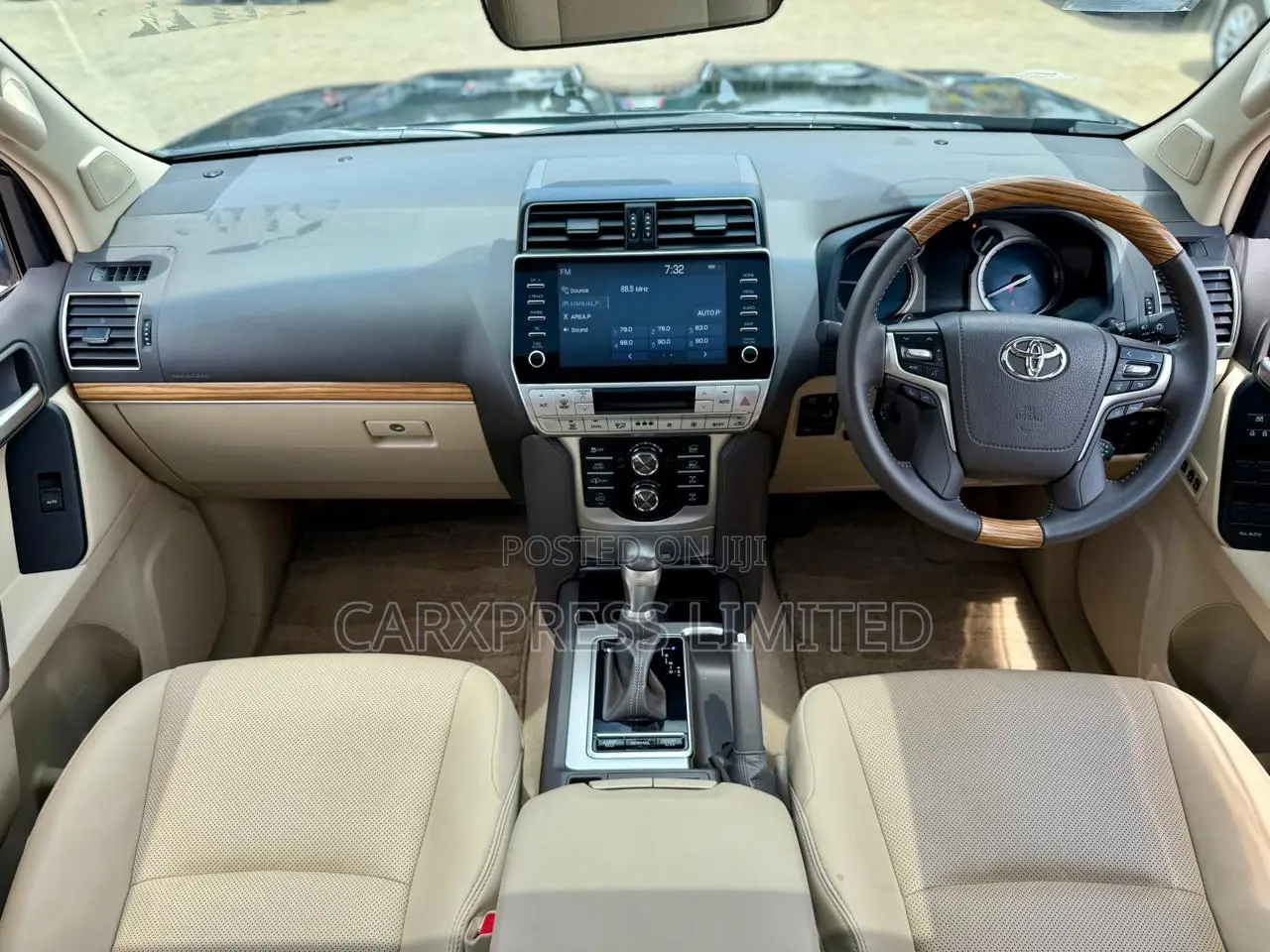 Toyota Land Cruiser Prado 2.8 2023 Black