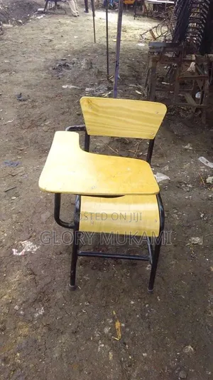 Arm Chair College