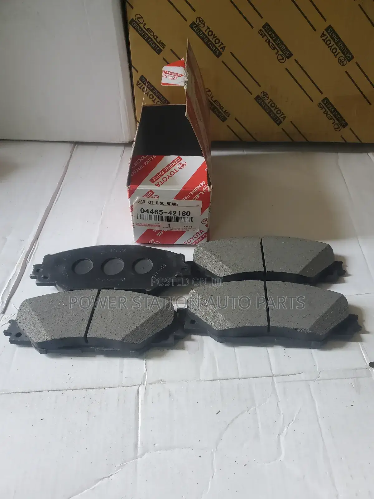 Brake Pads Front Toyota Vangurd