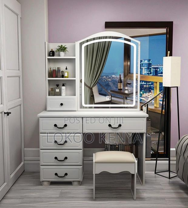 Dressing Table : Lighted Mirror Dresser Dressing Table for Home - thumbnail 2