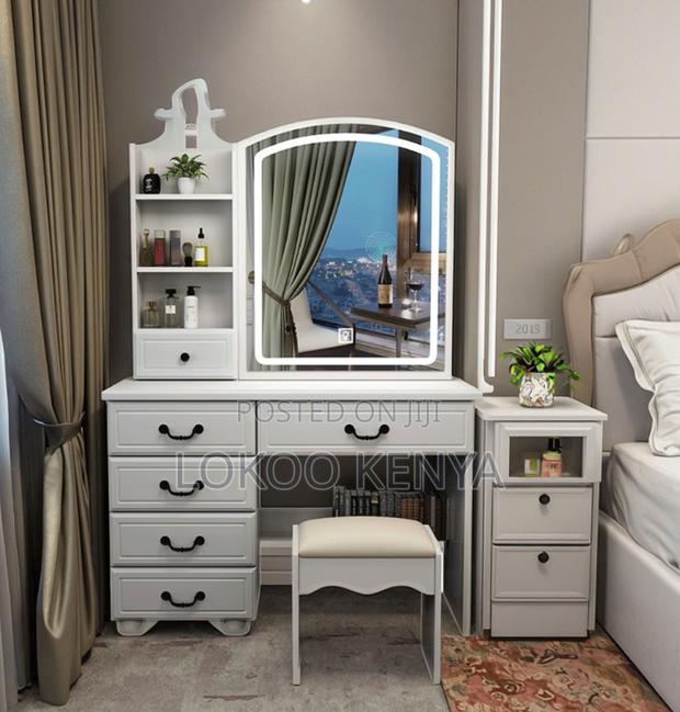 Dressing Table : Lighted Mirror Dresser Dressing Table for Home - thumbnail 3