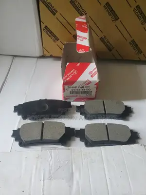Brake Pads Rear Toyota Vangurd