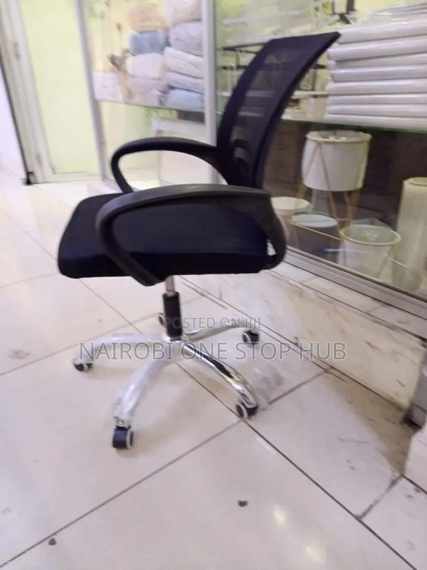 Breathable Mesh Back Computer Chair - main view