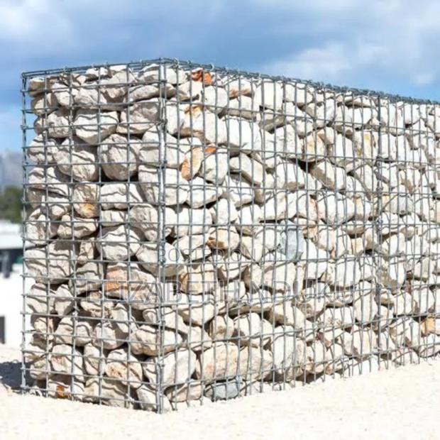 Landscaping Welded Garbions