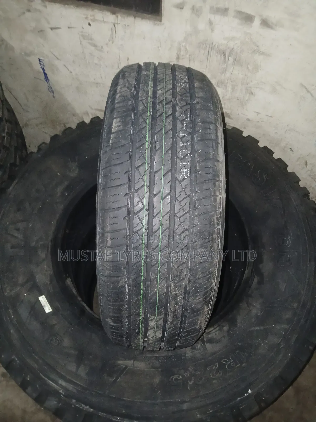 Comforser 215/65r16 Cf2000