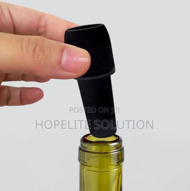 Reusable Silicone Bottle Caps - main view