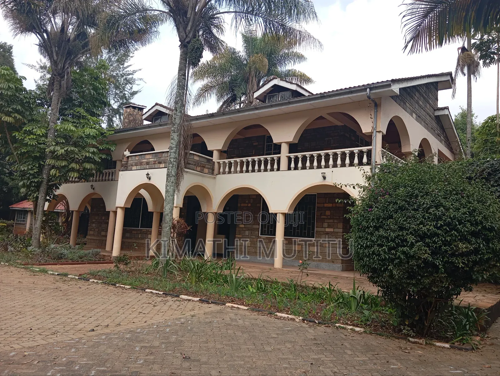 6bdrm Maisonette in Shopping Centre, Karen for rent