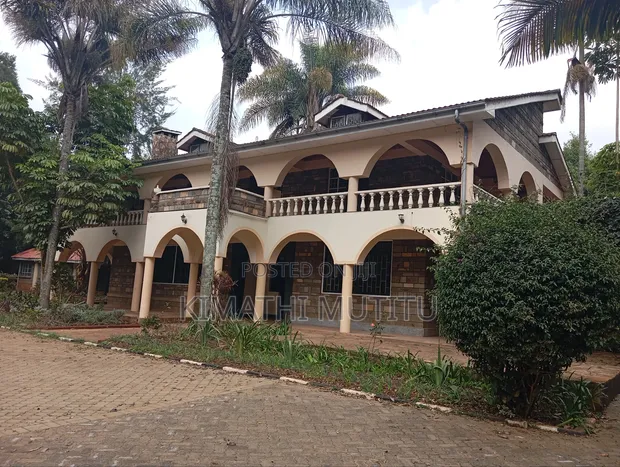6bdrm Maisonette in Shopping Centre, Karen for rent