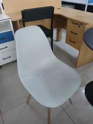 Modern Scandi-Style Chair