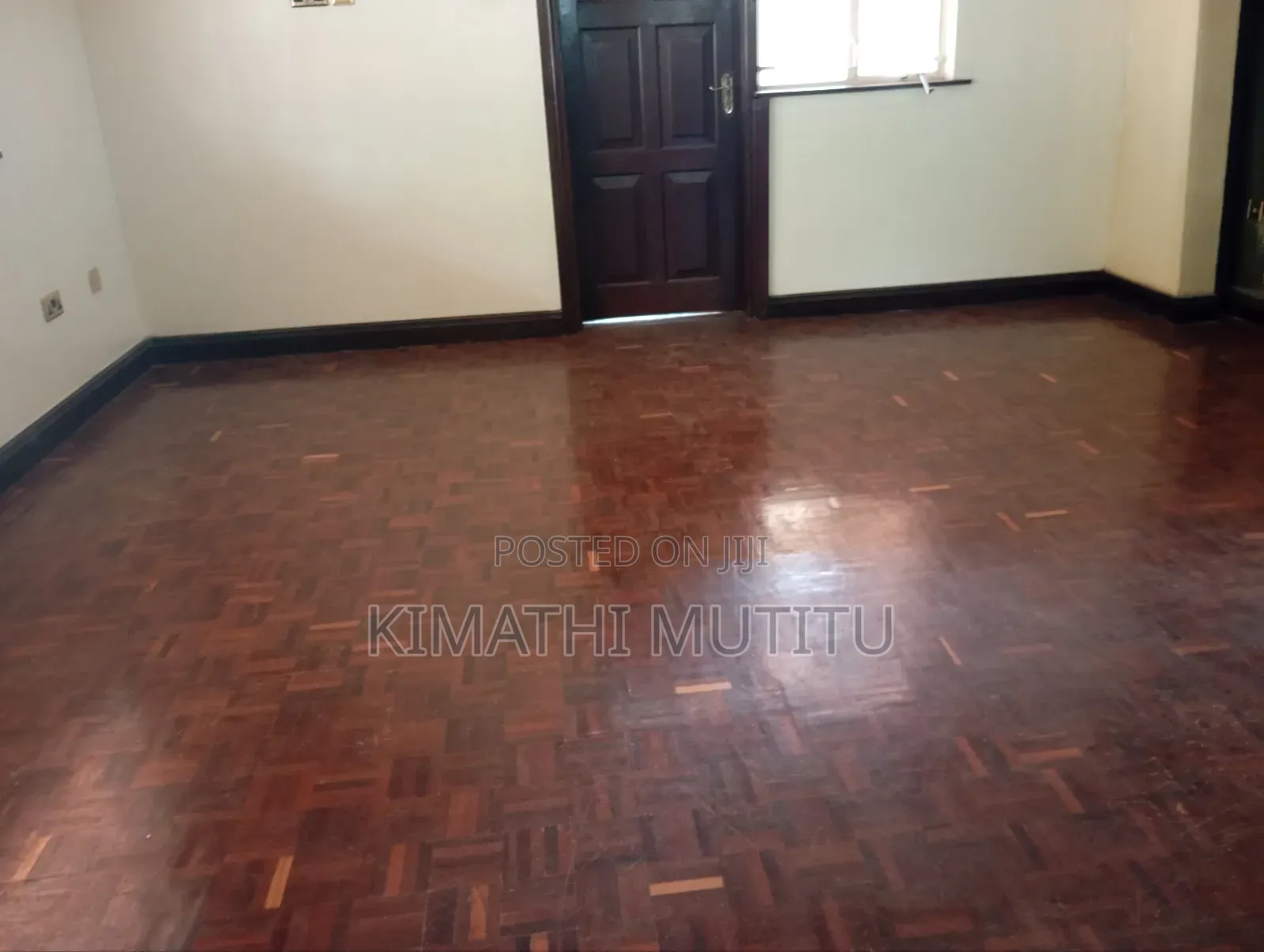 6bdrm Maisonette in Shopping Centre, Karen for rent