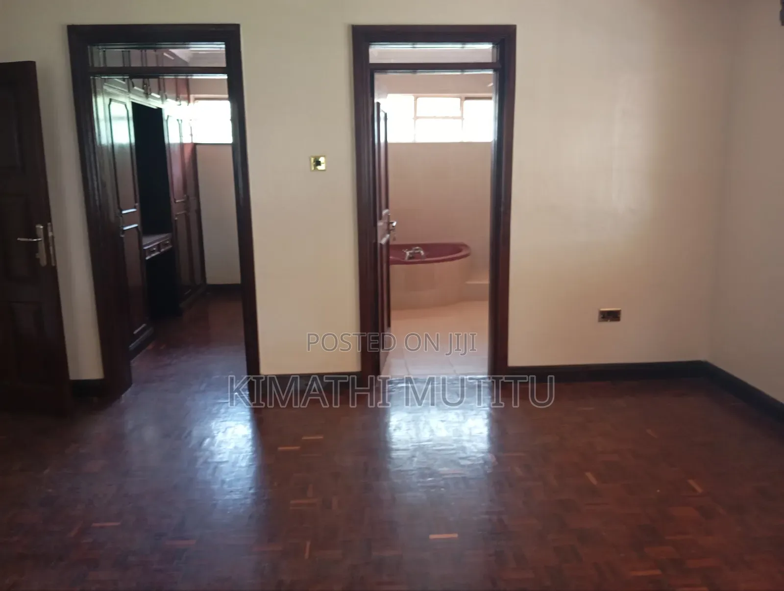 6bdrm Maisonette in Shopping Centre, Karen for rent