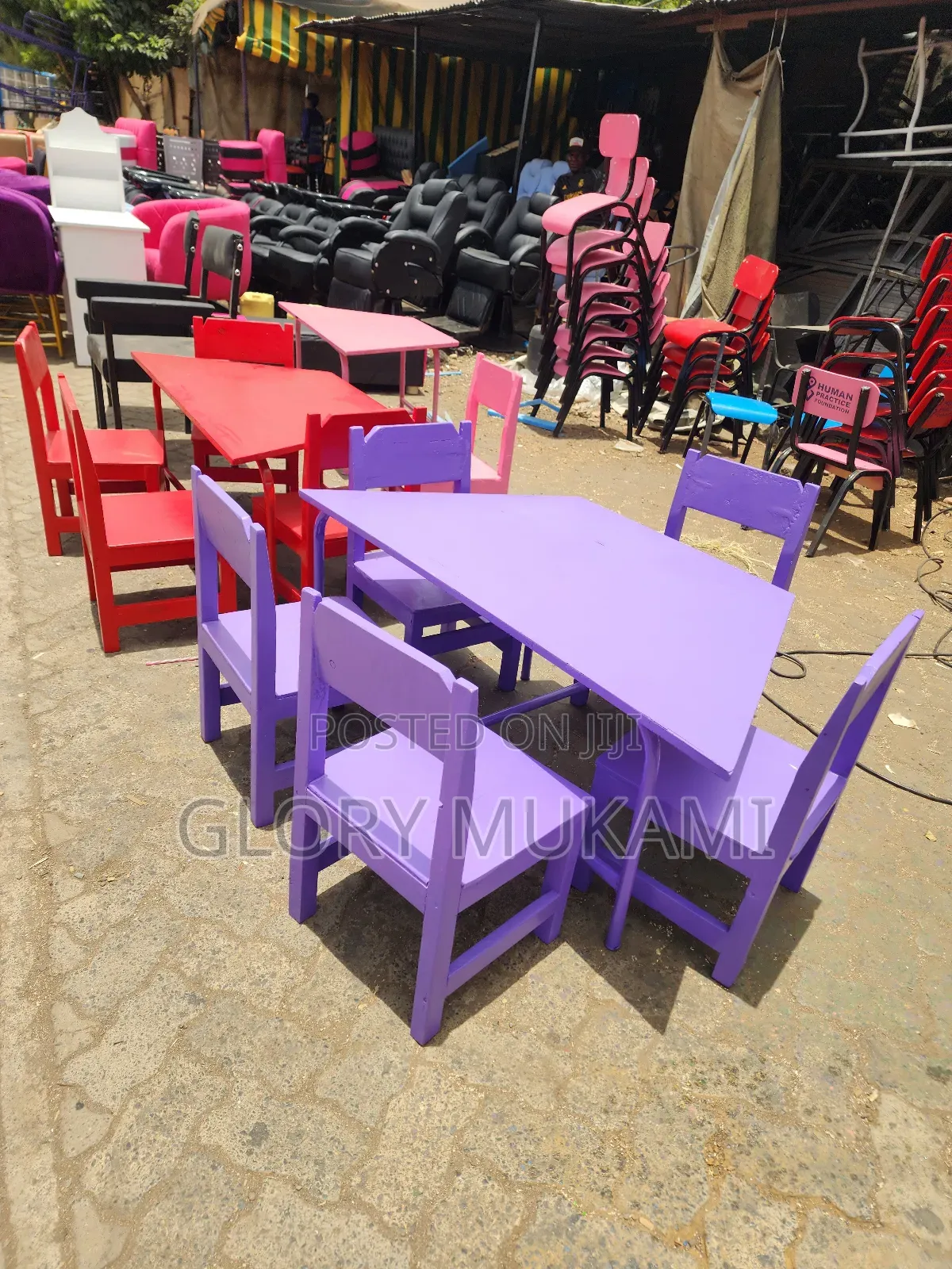 5 Set Kindergarten Chairs And Table