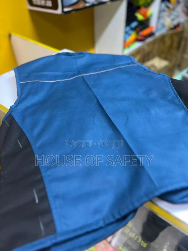 Working Jacket In Blue And Black Patches - thumbnail 3