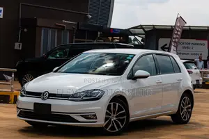 Volkswagen Golf SportWagen 2018 White