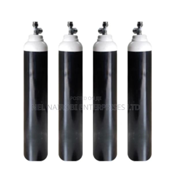 Oxygen Cylinder 1.36m3 10l 150bar (Cy140-10-15)