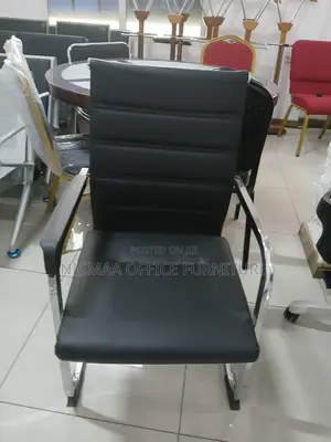 Sleek Comfort Meets Professional Style Visitor Seat