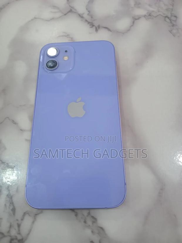 Apple iPhone 12 64 GB Purple - main view