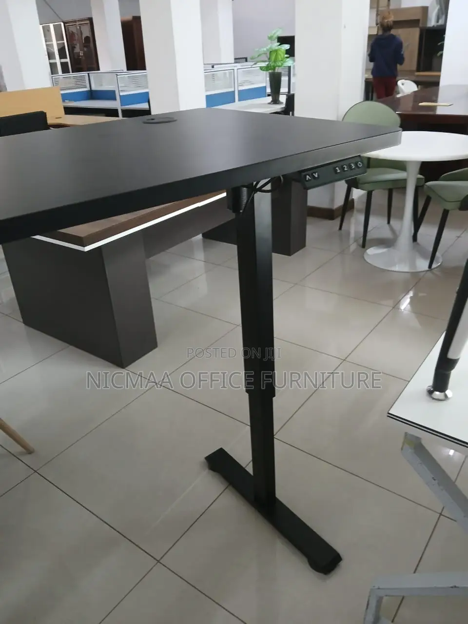 Sleek, Ergonomic Built for Productivity Standing Desk