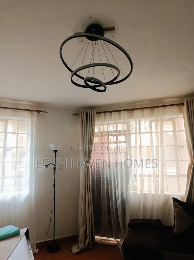 Affordable Spacious Airbnb Near TRM Drive Roysambu - thumbnail 11