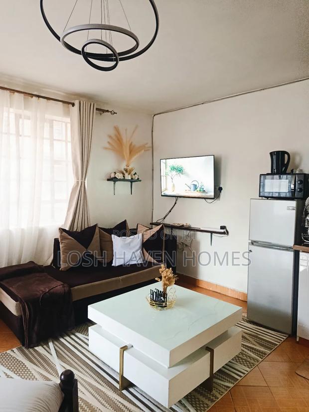 Affordable Spacious Airbnb Near TRM Drive Roysambu - thumbnail 14